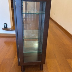 キャビネットの画像