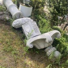 灯篭　倒れてます。の画像