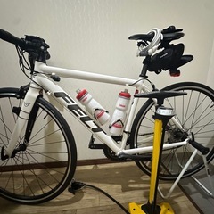 FELT ロードバイク　F75の画像