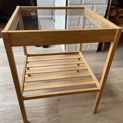 IKEA NESNA サイドテーブルの画像