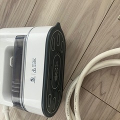 Uarter 衣類スチーマー　ハンディアイロンの画像
