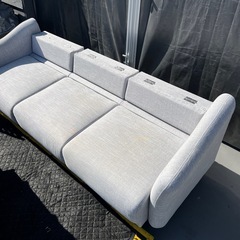 3人掛けソファ＋オットマン　中古の画像