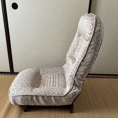 リクライニング座椅子　ベージュ
の画像