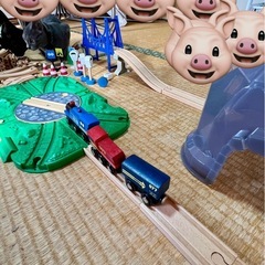 木のおもちゃ　電車
の画像