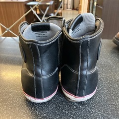 K2511-146 アルフレッドバニスターイン ハイカット スニーカー シューズ ブラック 内側ジッパー サイズ42 キズ汚れ有り　の画像