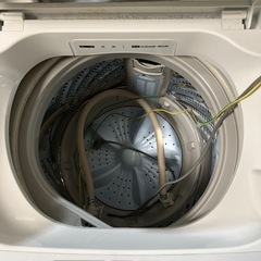 I 2511-223 ハイセンス洗濯機　2023年製　5.5kg 動作確認済み　キズ汚れ有り　の画像