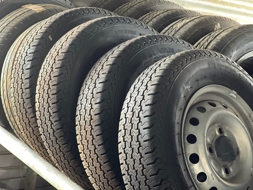 お購入ありがとうございます‼️12インチタイヤセット　バン　トラック