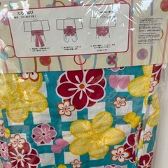 こども浴衣　子供浴衣　100.110cm.120cm  水色ベースに花柄、赤色の帯ですの画像