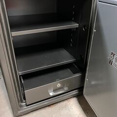 大型金庫の画像