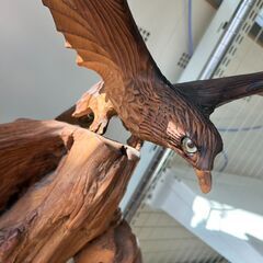 【リユ-スのサカイ広島石内店】ジモティ割！木彫　置物/クリ-ニング済み/HG-7816/広島市 家具　佐伯区 家具　南区 家具　西区 家具　東区 家具　中区 家具　安佐南区 家具　安佐北区 家具　安芸区 家具　府中町 家具　海田町 家具　熊野町 家具　坂町 家具　廿日市市 家具			の画像