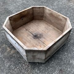 炭火鉢（木製）の画像