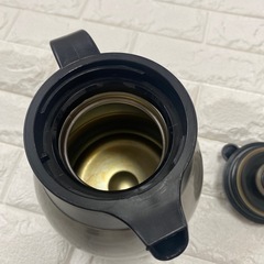 魔法瓶ポット シルバー ブラックの画像