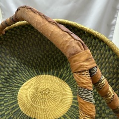 アフリカの手作りバスケット大小セットの画像