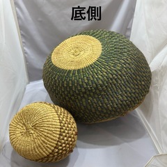 アフリカの手作りバスケット大小セットの画像