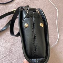 A.P.C. ショルダーバッグ　ブラック　レザーの画像