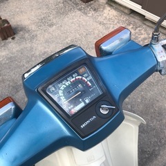 スーパカブ70,70cc,かかり良し。自家塗装。の画像
