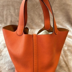 エルメスHERMESピコタンロックMM22Y2020年製造ハンドバッグハンドバックトートバッグトートバックかばんカバン箱保存袋カデナキー鍵×2フランス製レディース女性用婦人鞄トリヨンクレマンス本革牛革レザーユニセックスオレンジ色系の画像