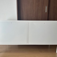 現地取引のみ　IKEA 人気商品　キャビネット鍵付きの画像