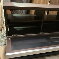 未使用　ダークブラウンテレビ台 シギヤマ家具　ガラス扉付　展示品　幅約150cmの画像