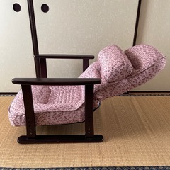 リクライニング座椅子　ピンク　高さ調整可能の画像