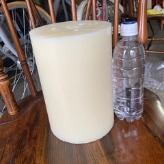 大きなロウソクの画像