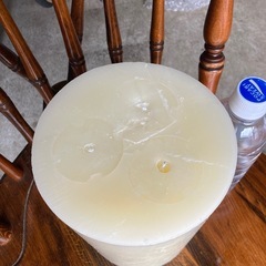 大きなロウソクの画像