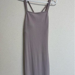 【新品未使用】GRL カップ付きバッククロステレコリブキャミソール rut936の画像