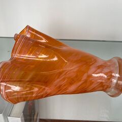 花瓶　ガラス製　クリスタルガラス　インテリア　洋風　インテリア小物　オレンジ　ガラス花瓶の画像
