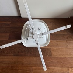 IKEA キッズチェア　デスクチェアの画像