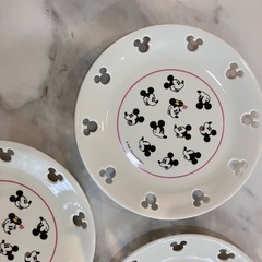 ディズニーお皿  5枚の画像