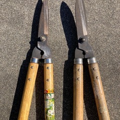 刈り込み鋏の画像