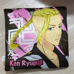 東京リベンジャーズクッションの画像
