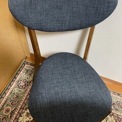 【美品】LOWYA 北欧風 2人掛けダイニングテーブルセット 3点セット 2023年購入の画像