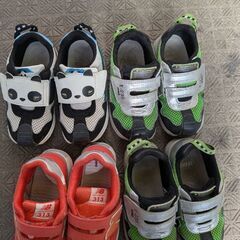 子供靴 17~17.5cm　交渉可能の画像