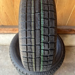 組み換え無料スタッドレスタイヤ185/60R15 84Q TOYO G5の画像