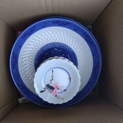  皿譲ります。の画像