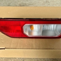 ジムニー ノマド テールレンズ 新車外しの画像