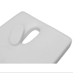 早い者勝ち！エステ　施術ベッド　キレイですの画像