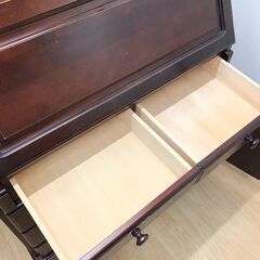 ss7947　ライティングビューロー ダークブラウン系 蓋付き 机 木製 デスク こげ茶 リビングデスク 収納棚 キャビネット 書斎 上ケ嶋木工 コタンライティング30 中古の画像