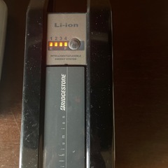 ヤマハ　ブリヂストン　バッテリー　8.9Ah  X83-33 P6660 電動自転車アシスト　充電器　bikkeビッケの画像