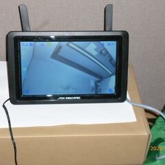 防犯カメラＤＸアンテナ製　モニターセット込み　スマホでリアルタイム確認　録画もされます。ＳＤカードは別の画像