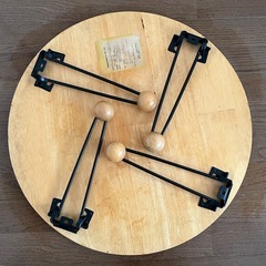 折り畳みテーブルの画像