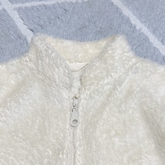 UNIQLO もこもこアウターの画像