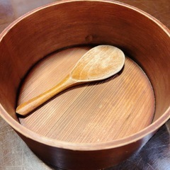 曲げわっぱ　おひつ、弁当箱の画像