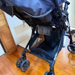 取引中無料ベビーカーの画像