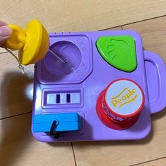 知育おもちゃ 2つの画像