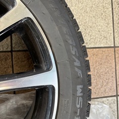 17インチスタッドレスタイヤ　　の画像