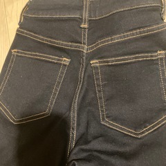 ジーユー子供ジーンズの画像