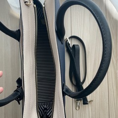 ケイト・スペードトートバッグの画像