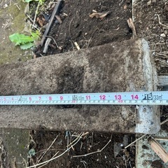 コンクリート柱 の画像